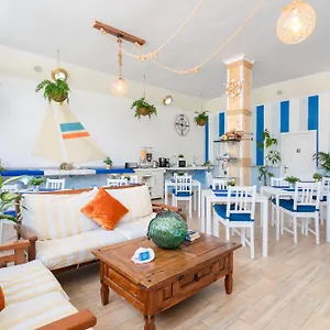 Neon Tenerife Guest house